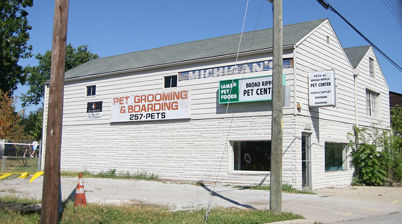 Random Rippling - History peeking out at Broad Ripple Pet Center