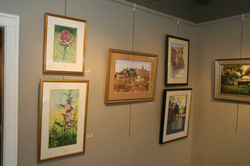 Gallery Tour showcased local art - by Heidi Huff 