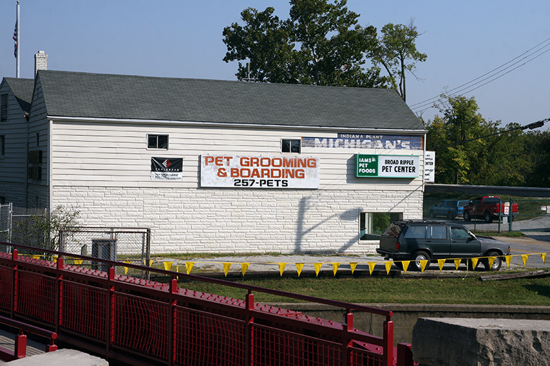 Random Rippling - History peeking out at Broad Ripple Pet Center