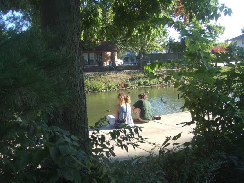 Reader Random Rippling - Canal