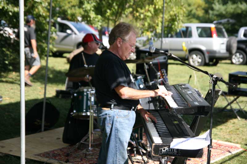 Random Rippling - Rocky Ripple Fest celebrates end of summer 2008