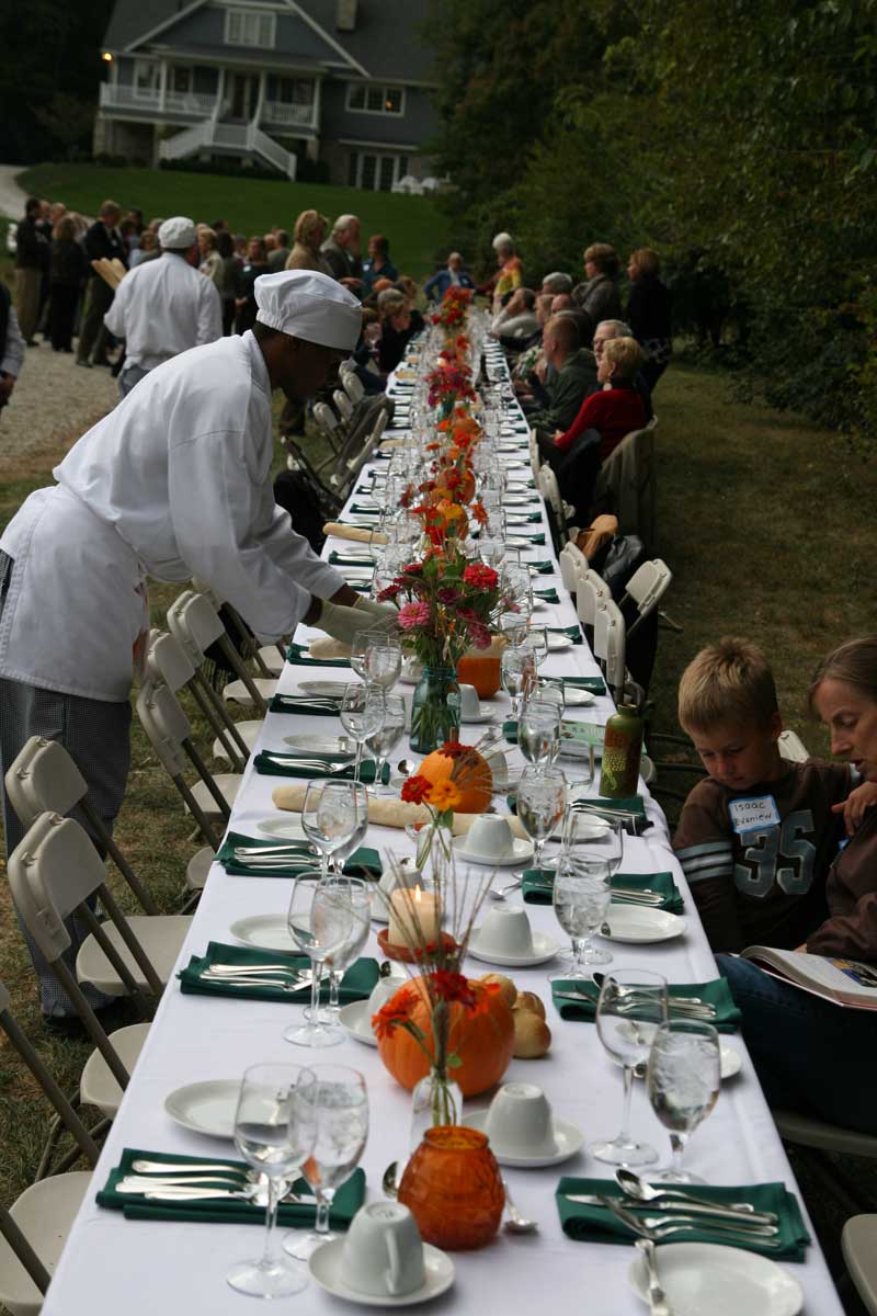 Random Rippling - Dinner in the Garden