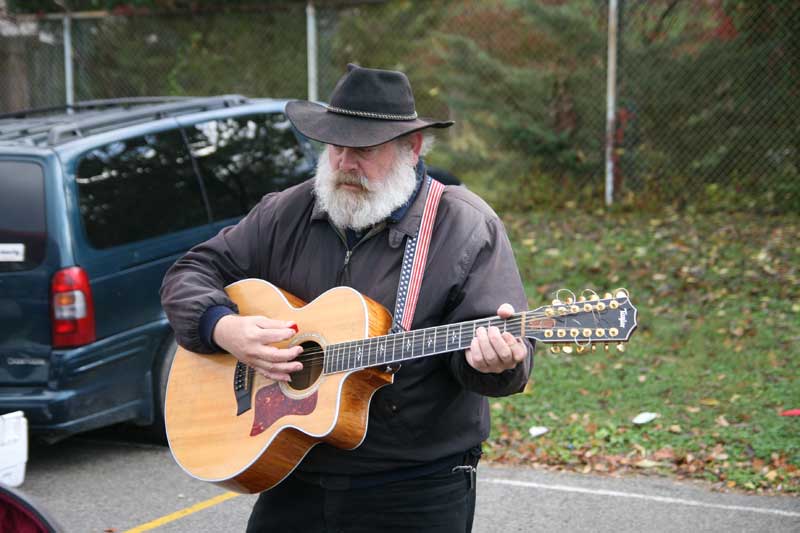 Mark Proctor at the October 25 market