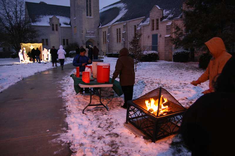 Random Rippling - Live nativity