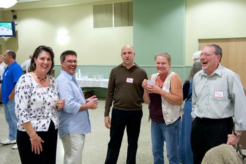 Atlas Super Market remembered at reunion