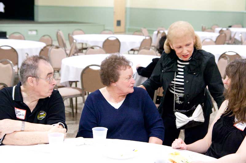 Atlas Super Market remembered at reunion
