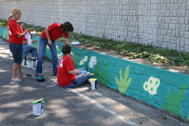 Random Rippling - Lilly Day of Service paints town