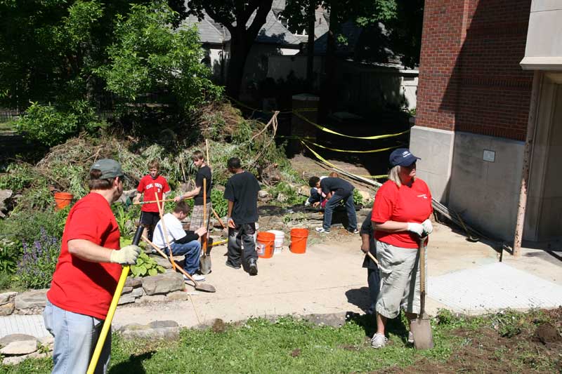 Random Rippling - Lilly Day of Service paints town