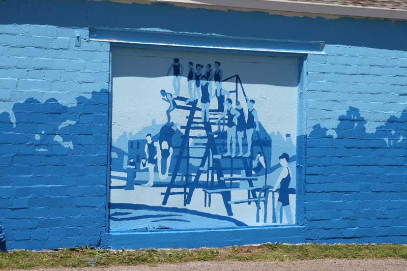 Random Rippling - Lilly Day of Service paints town