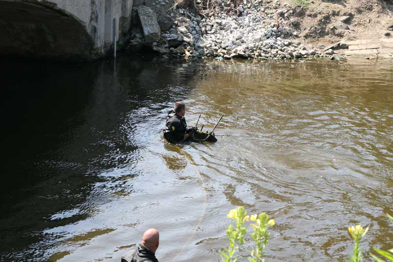 Random Rippling - IFD drags canal for buried treasures 