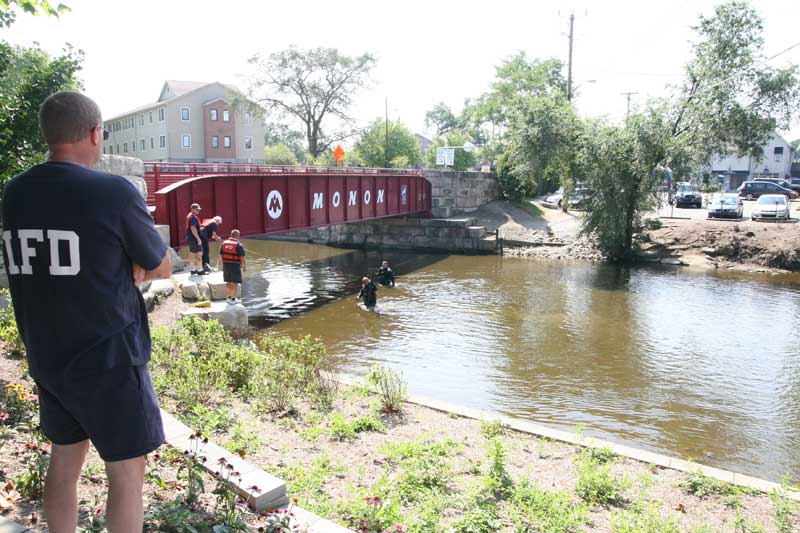 Random Rippling - IFD drags canal for buried treasures 