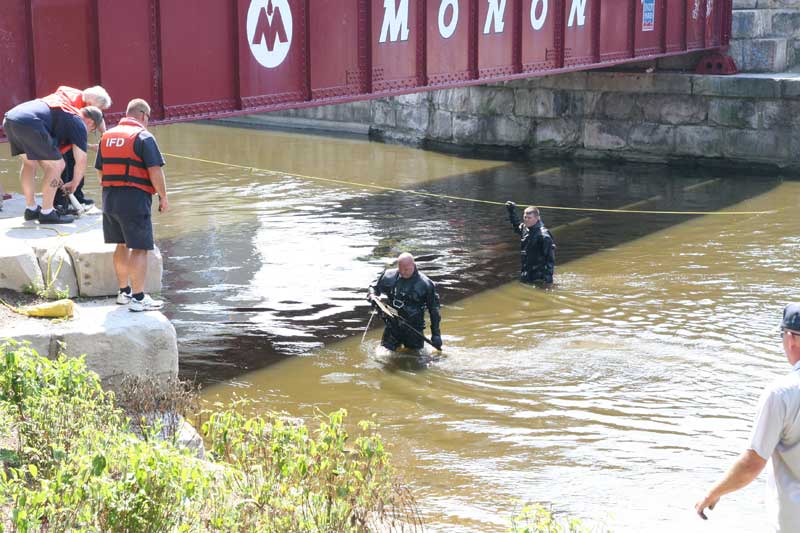 Random Rippling - IFD drags canal for buried treasures 