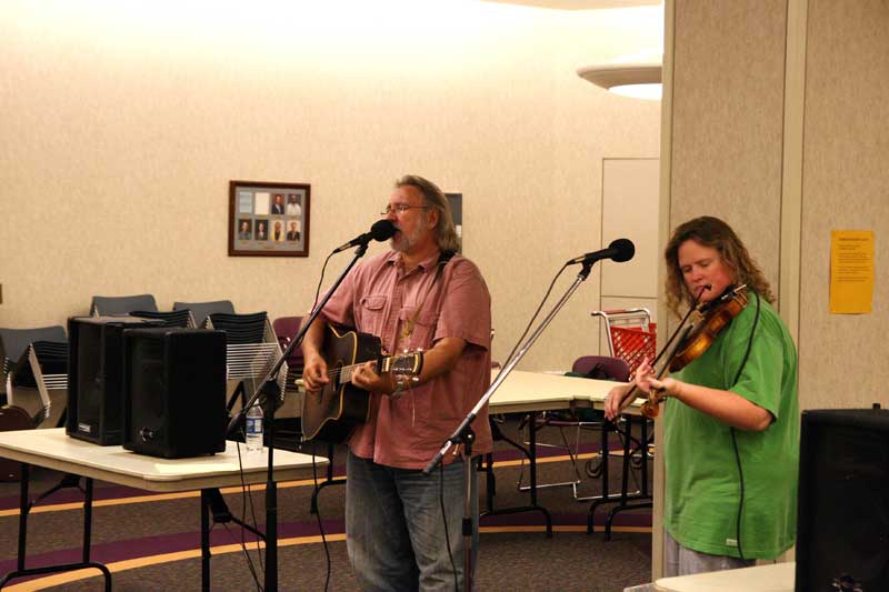 Random Rippling - BR Peace Jam held at Glendale library 