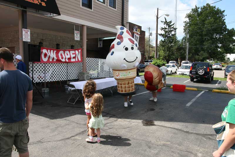 Random Rippling - Gourmet Franks grand opening