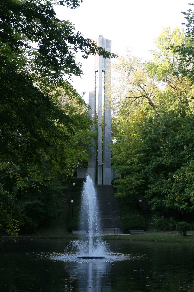 Random Rippling - carillon at Butler University 