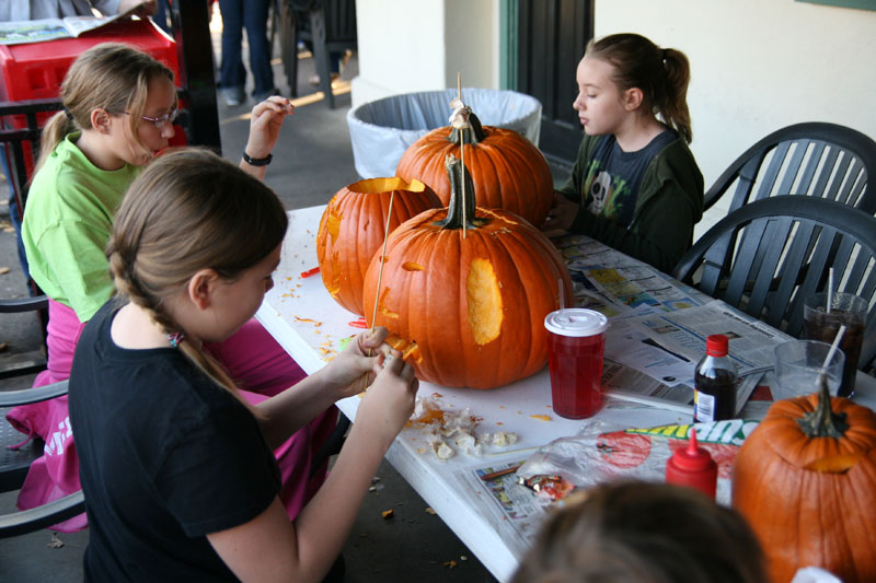 Random Rippling - Brewpub pumpkin contest 