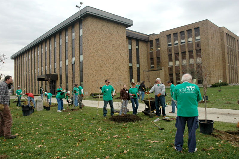 Random Rippling - BRHS gets new trees on campus 