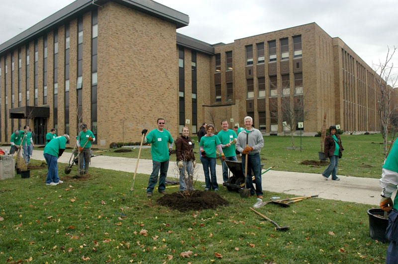 Random Rippling - BRHS gets new trees on campus 