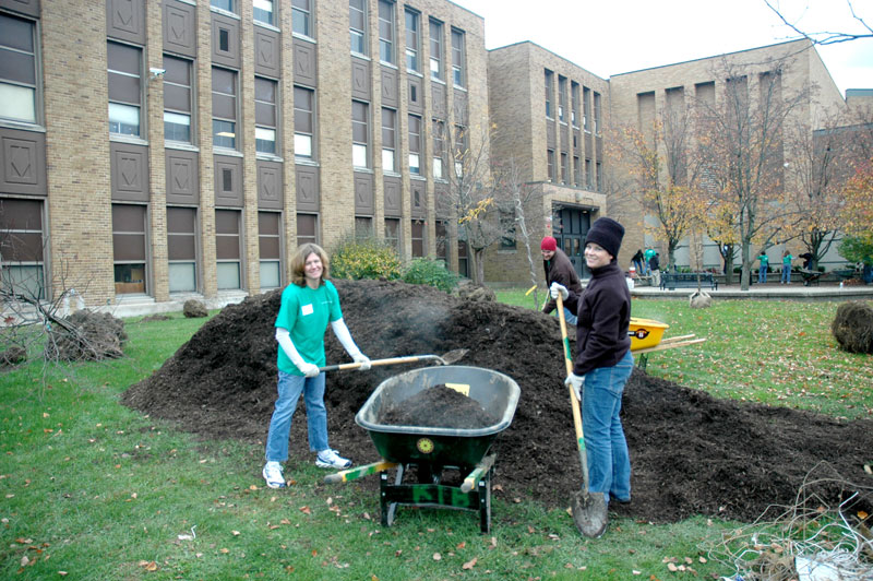 Random Rippling - BRHS gets new trees on campus 