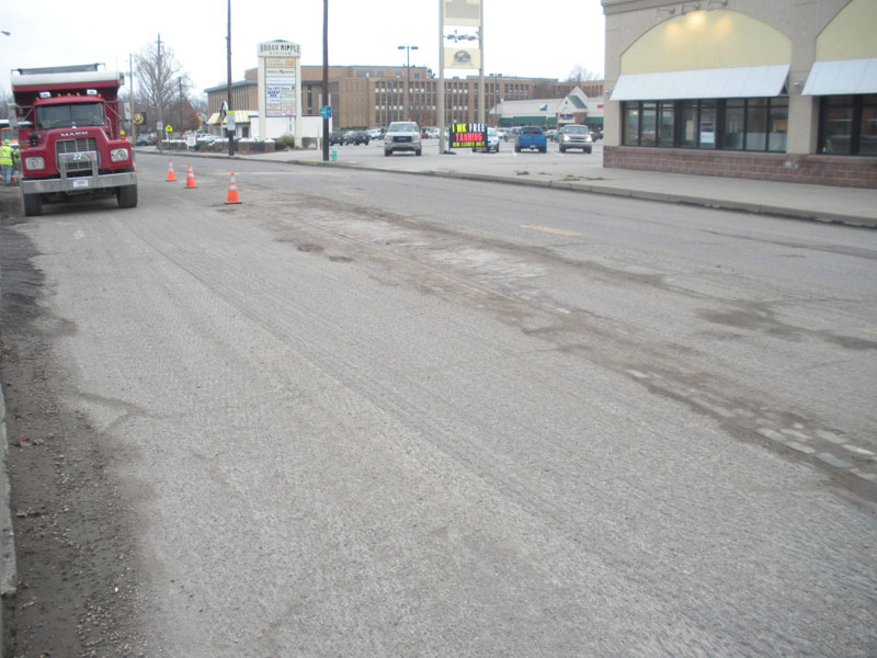 Random Rippling - BR Avenue Resurfacing continues 