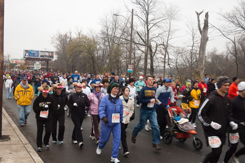 2009 Drumstick Dash Breaks Attendance Record 