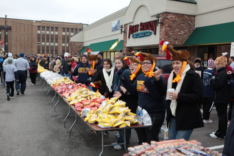 2009 Drumstick Dash Breaks Attendance Record 