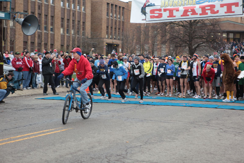 2009 Drumstick Dash Breaks Attendance Record 