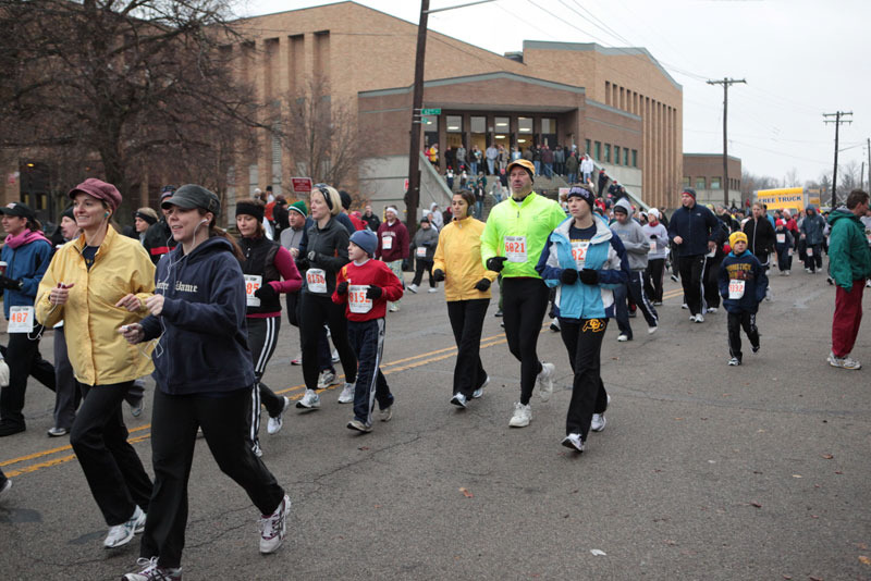 2009 Drumstick Dash Breaks Attendance Record 