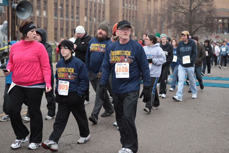 2009 Drumstick Dash Breaks Attendance Record 