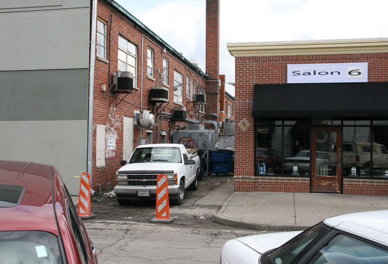 A few days after the attendees of the January BRVA meeting alerted City of Indianapolis officials to the state of the alley just south of Broad Ripple Avenue that runs east of Carrollton Avenue, workers were seen cleaning things up.