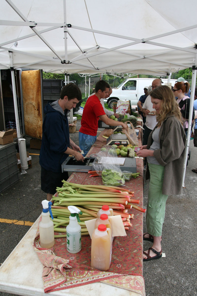 Farmers Market opening day May 1, 2010