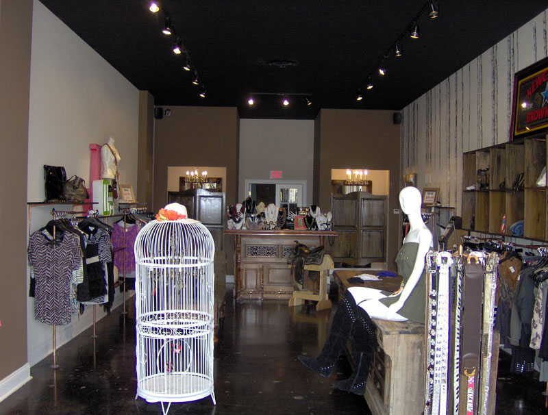 Niche Boutique - a year of designer styles - By Mario Morone