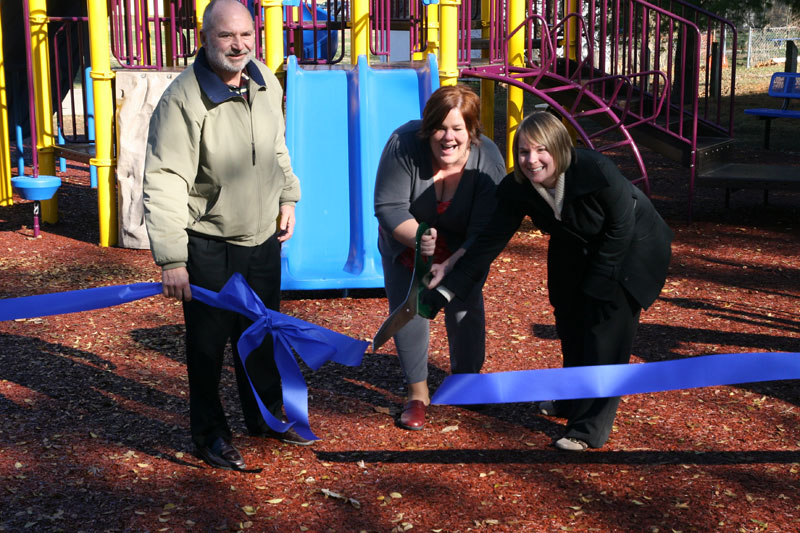 Random Rippling - New playground opens at Opti Park