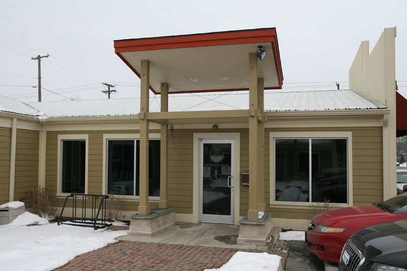 Monon Coffee Company - 2442 Central Avenue