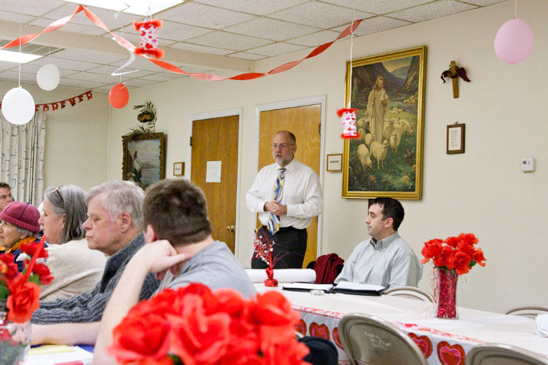 DPW speaks at Ravenswood meeting