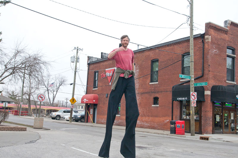 Random Rippling - Stilt walker