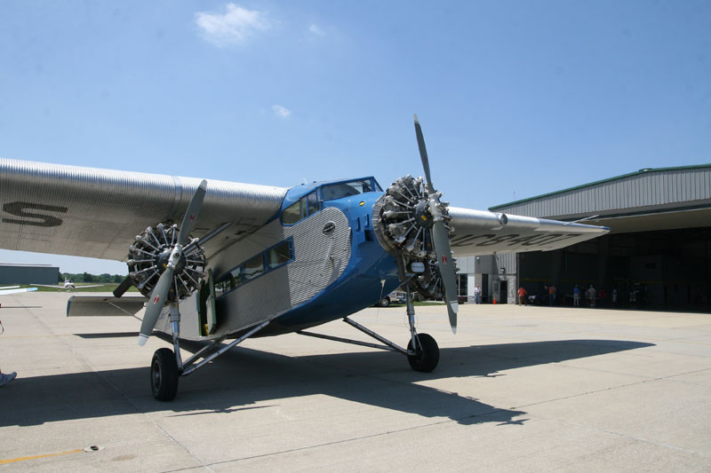 Random Rippling - Gazette takes historic ride in Ford Trimotor