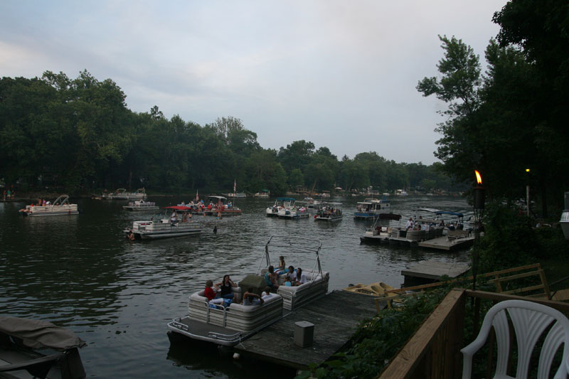 Random Rippling - 40th anniversary for Ravenswood fireworks 