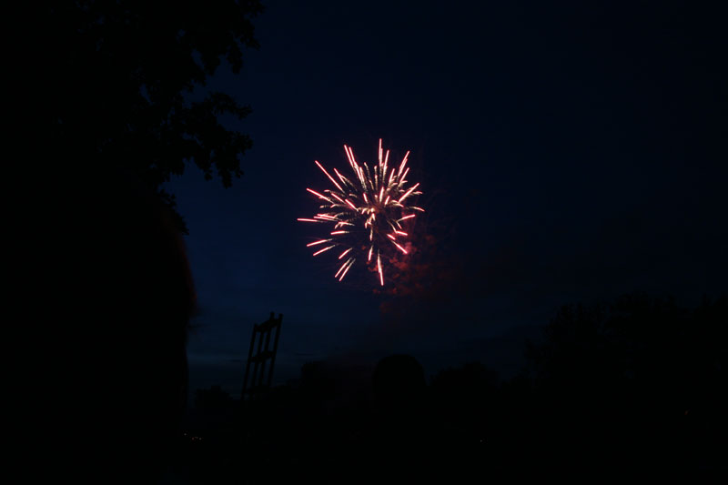 Random Rippling - 40th anniversary for Ravenswood fireworks 