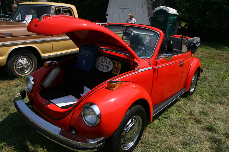 Random Rippling - Hoods & Hops Classic Car Show 