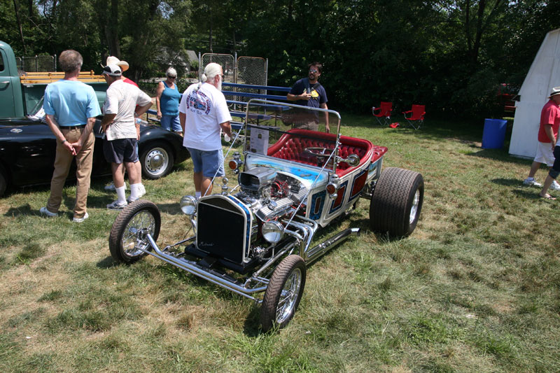 Random Rippling - Hoods & Hops Classic Car Show 