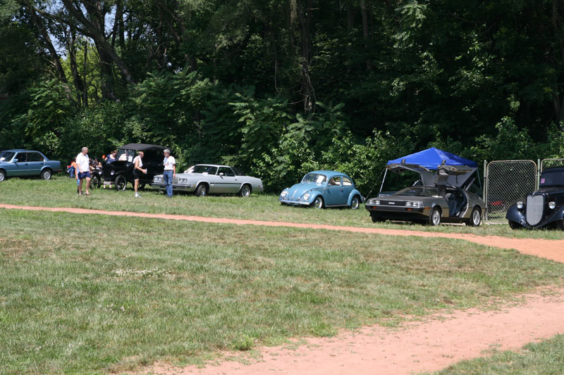 Random Rippling - Hoods & Hops Classic Car Show 