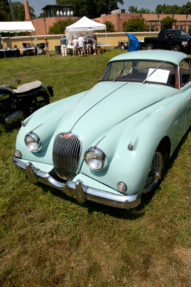 Random Rippling - Hoods & Hops Classic Car Show 