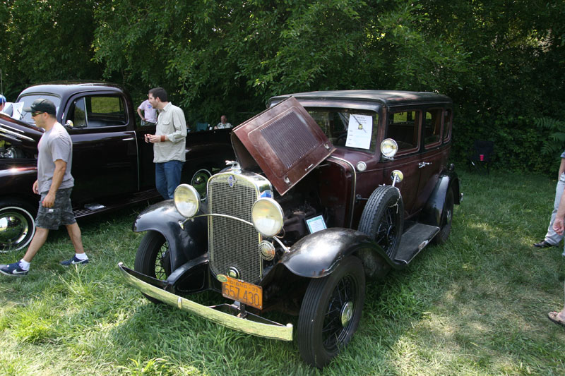 Random Rippling - Hoods & Hops Classic Car Show 