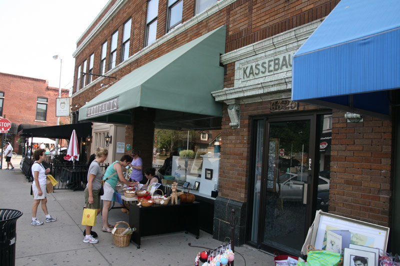 Random Rippling - Sidewalk Sale 