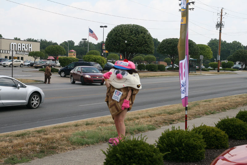 Random Rippling - Baskin Robbins re-opening 