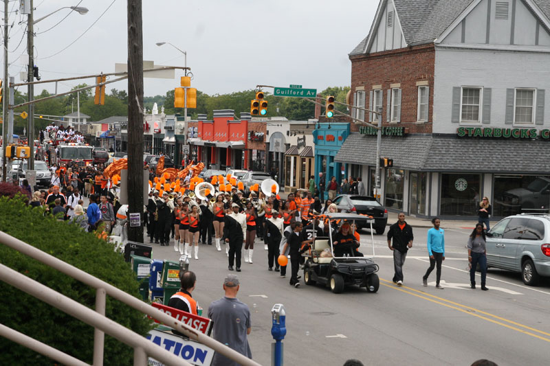 BROAD RIPPLE HOMECOMING PARADE 2011 