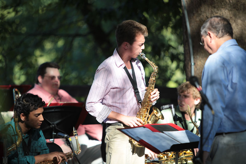 Perfect weather for 2011 Indy Jazz Fest - photos by Bob Schmidt 