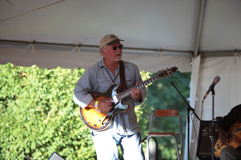 Perfect weather for 2011 Indy Jazz Fest - photos by Bob Schmidt 