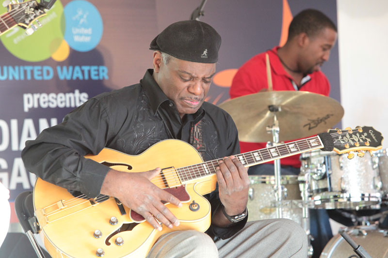 Perfect weather for 2011 Indy Jazz Fest - photos by Bob Schmidt 